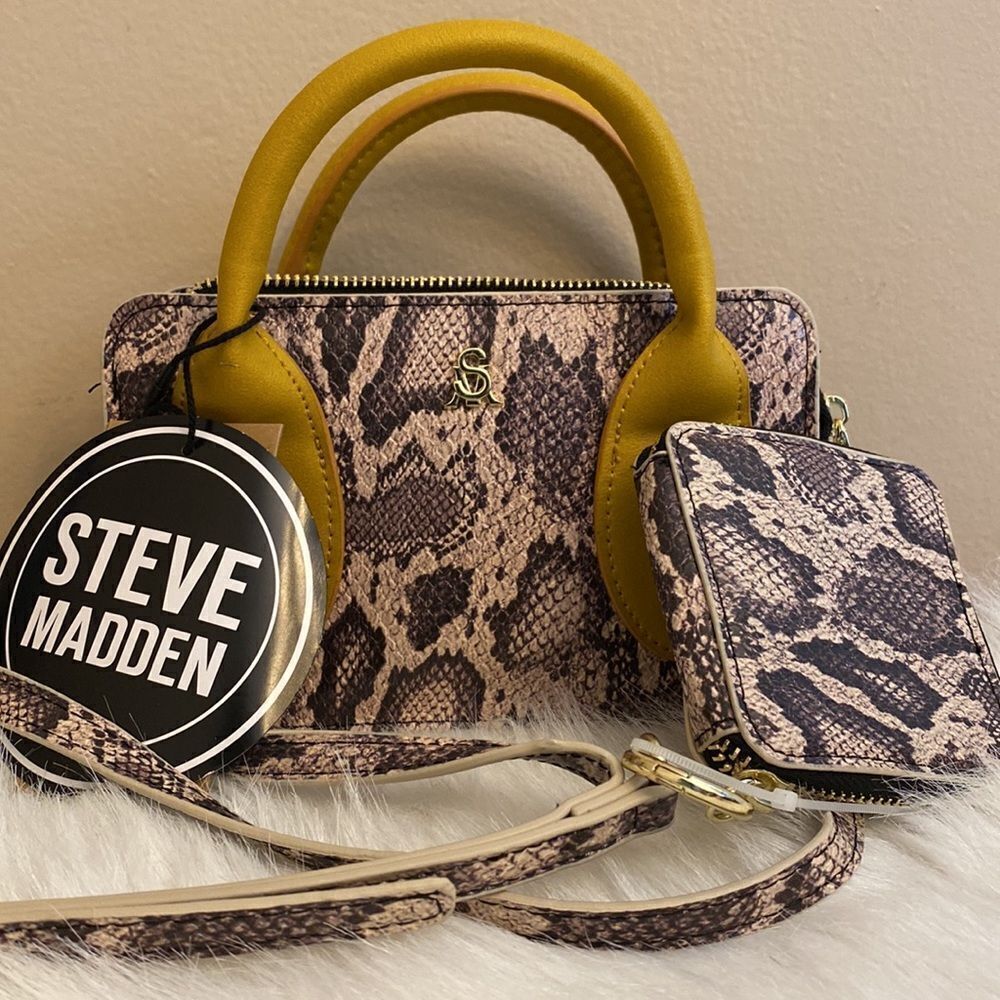 NWT Steve Madden (Bhenrik) Snake Print Faux Leather Crossbody Bag